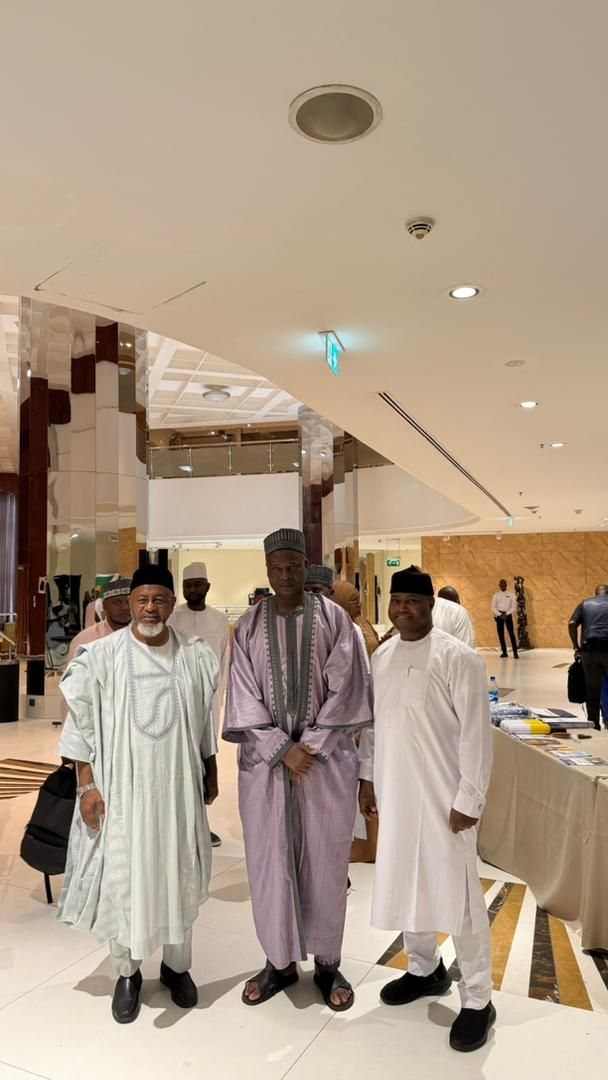 Delegates in traditional Nigerian dress arriving at the Lagos Continental Hotel for the NIFIAN AGM